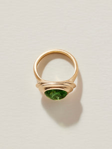 Màre Ring with Green Maine Tourmaline in 10k Yellow Gold, Size 6