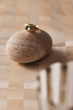 Load image into Gallery viewer, Iris Ring with 1.26ct Umba Valley Sapphire in 18k Green Gold, Size 5
