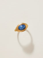 Load image into Gallery viewer, Màre Ring in 18k Royal with Star Sapphire, Size 7
