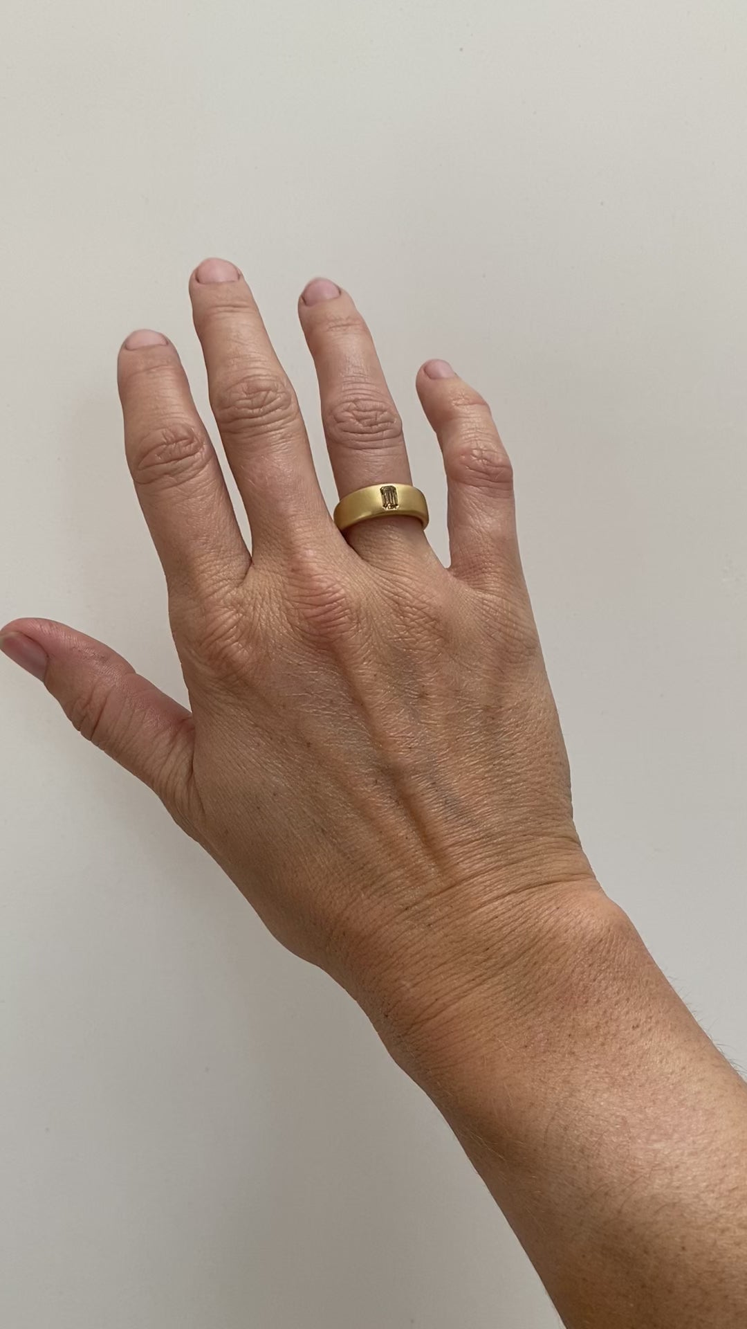 Laing Band in 18k Royal Yellow with .40ct Argyle Brown Diamond, Size 6