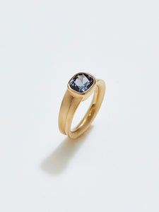 Tulip Solitaire with 1.85ct Spinel in 18k Royal, Size 6