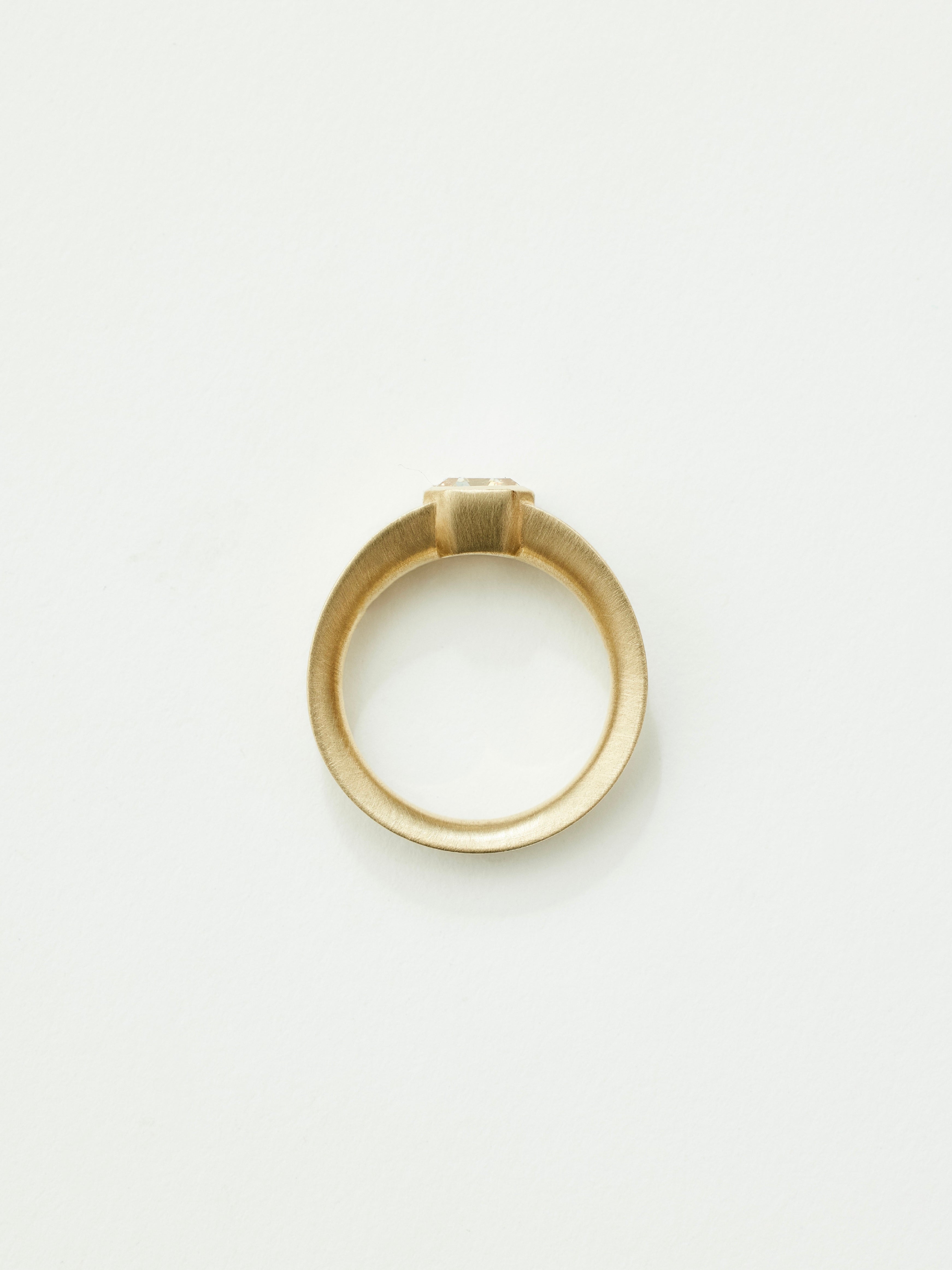 Tulip Solitaire with 1.53ct Diamond in 14k Blonde, Size 6.5