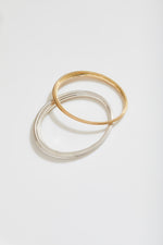 Load image into Gallery viewer, Fluted Tapered Bangle~ No. 1 / Light
