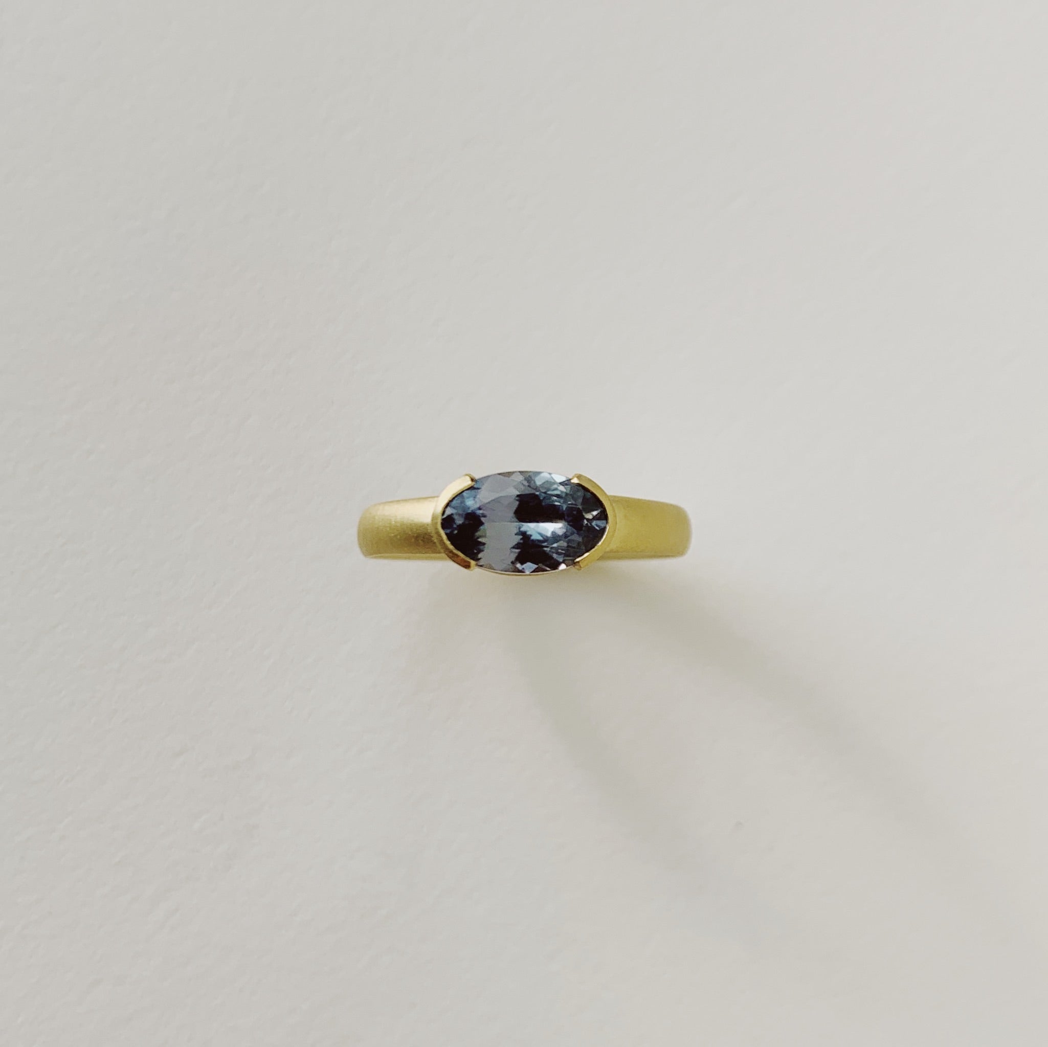 Verena Solitaire with Oval Umba Sapphire