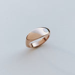 Load image into Gallery viewer, Classic Margaux Ring  (with or without Large Pearl)
